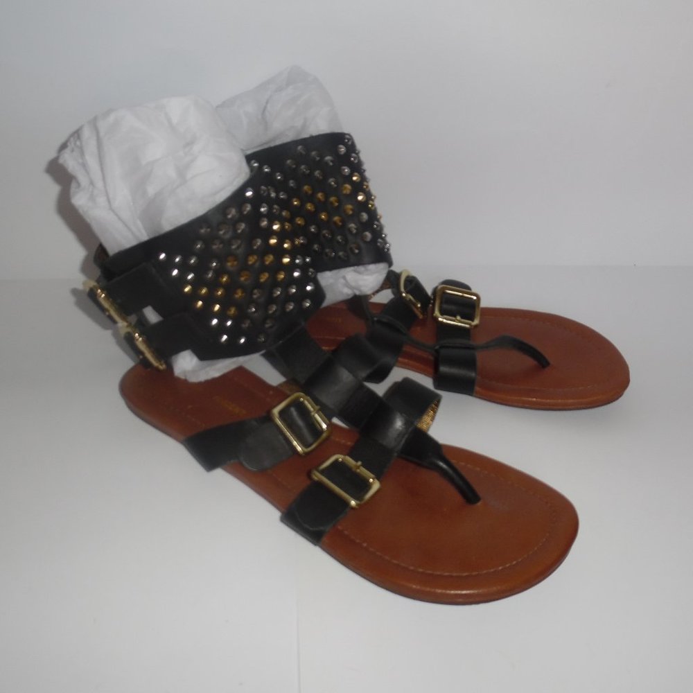 Cynthia Vincent Studded Buckle Black Leather Gladiator Ankle Flats Sandal 7.5